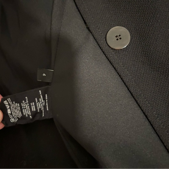 Theory 2 Piece Women’s Suit - Picture 7 of 16